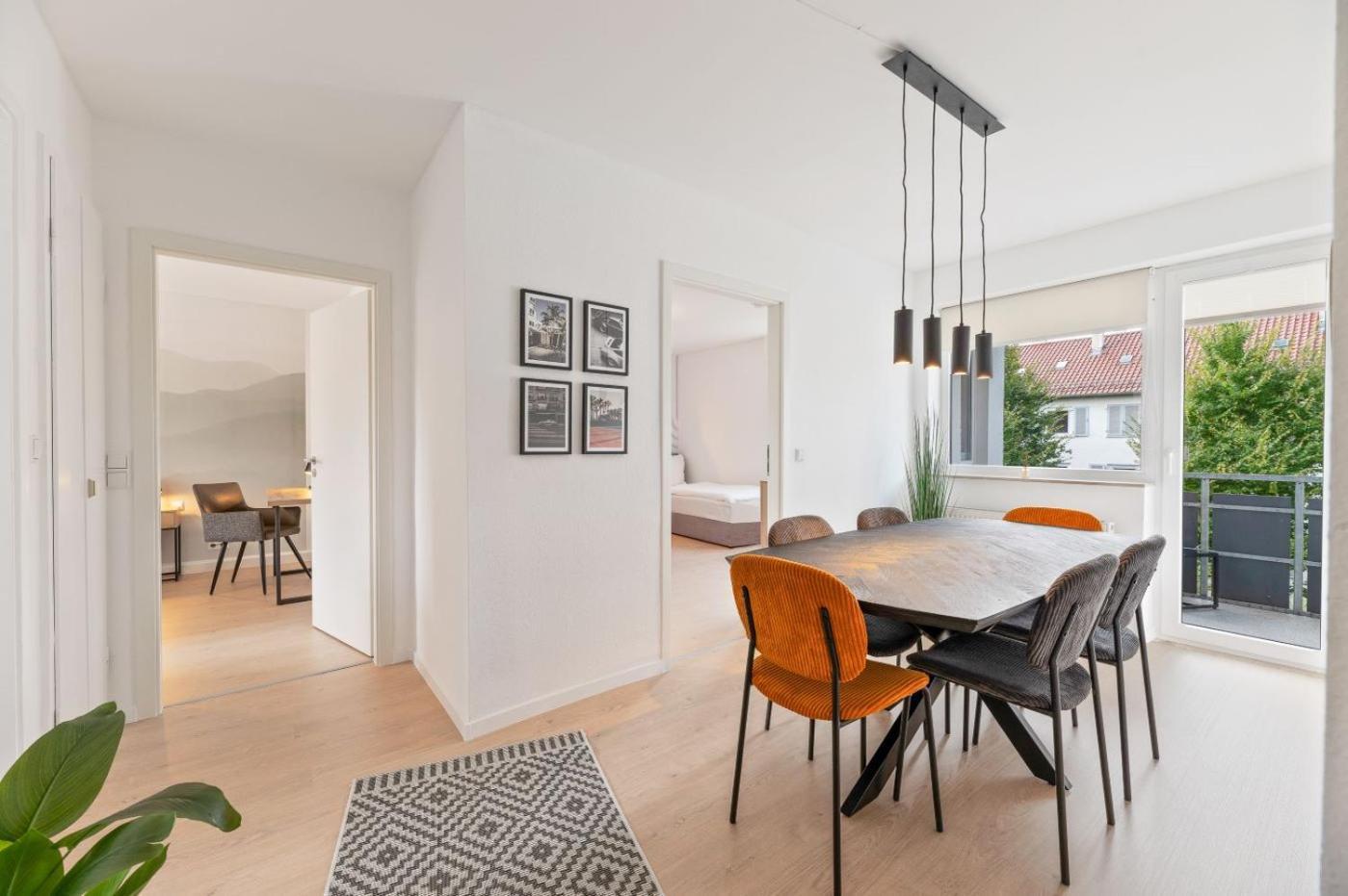 Westside Flat - 5Min To Downtown Lägenhet Ludwigsburg Exteriör bild