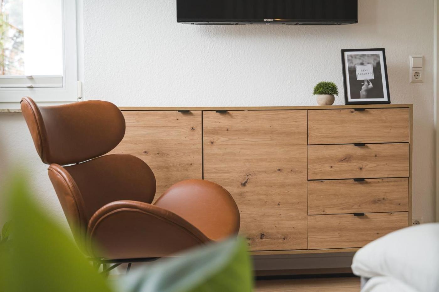 Westside Flat - 5Min To Downtown Lägenhet Ludwigsburg Exteriör bild